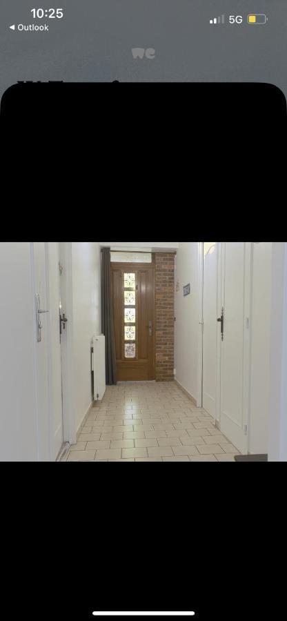 Se: 13A Rue Des Touleuses Pourpre Bed and Breakfast Cergy Buitenkant foto
